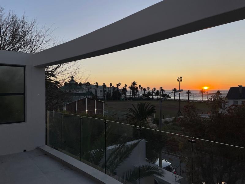 To Let 3 Bedroom Property for Rent in Camps Bay Western Cape